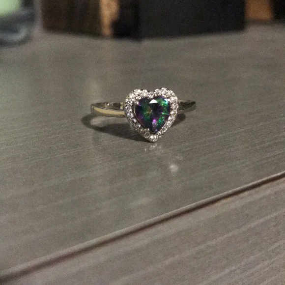 heart ring - Picture 2 of 2